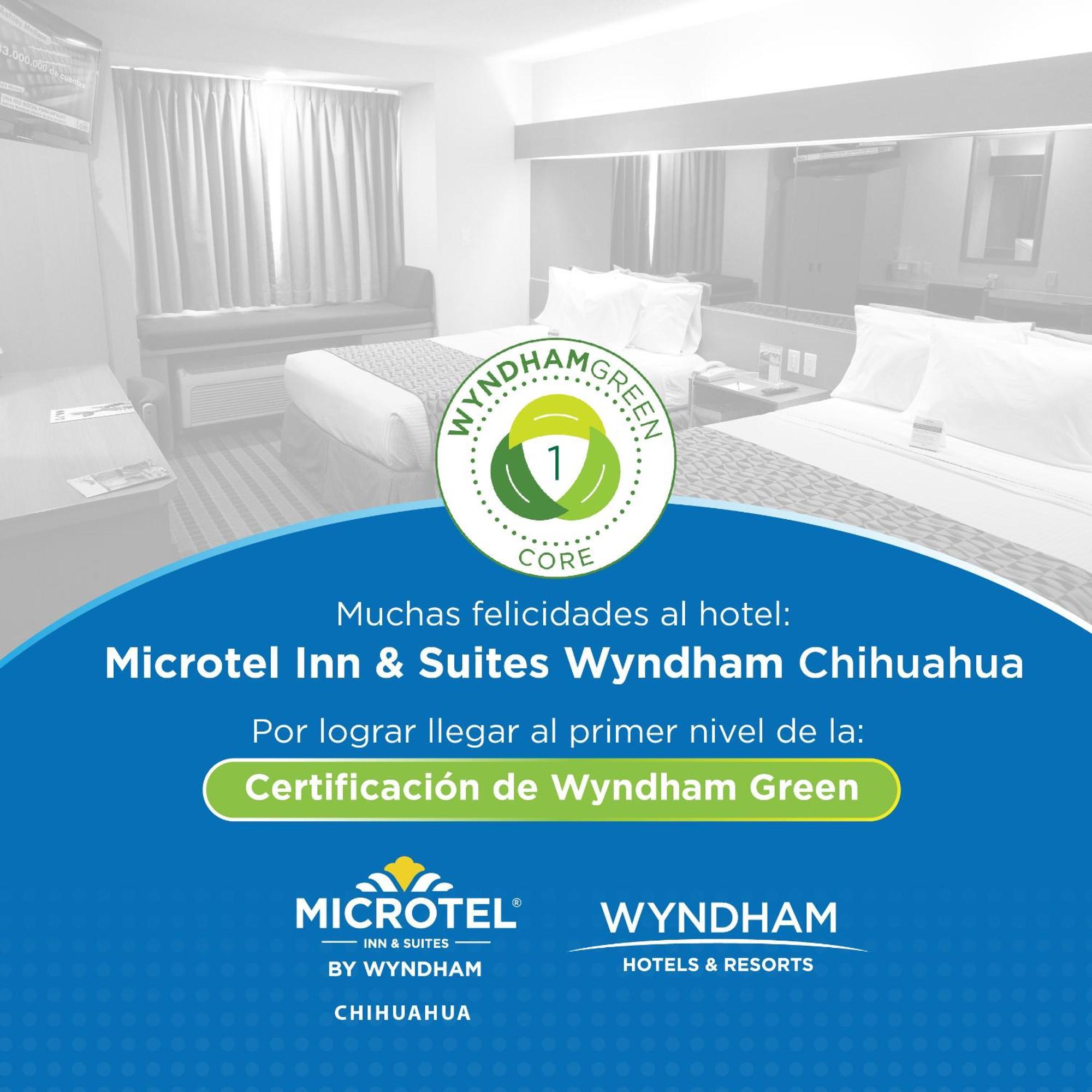 Microtel Inn & Suites By Wyndham Chihuahua Esterno foto