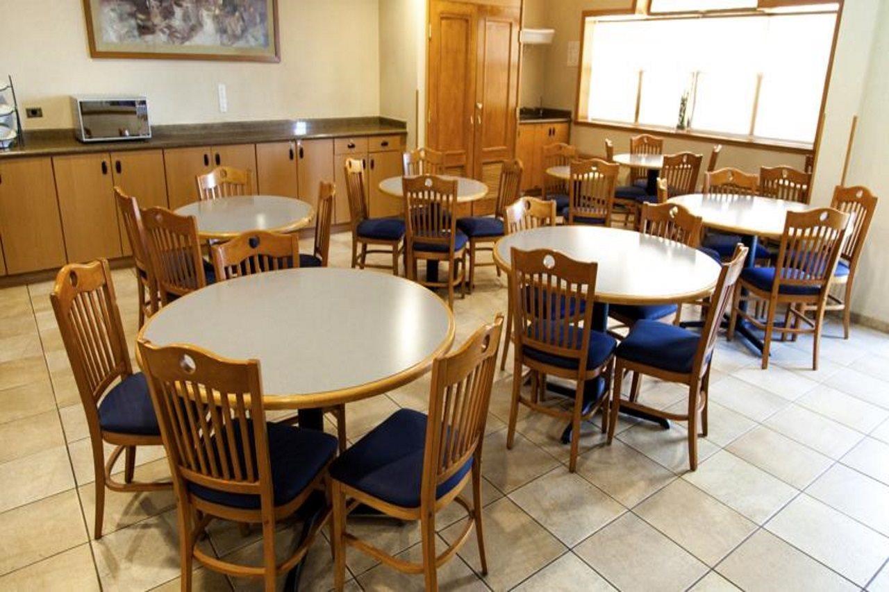 Microtel Inn & Suites By Wyndham Chihuahua Esterno foto